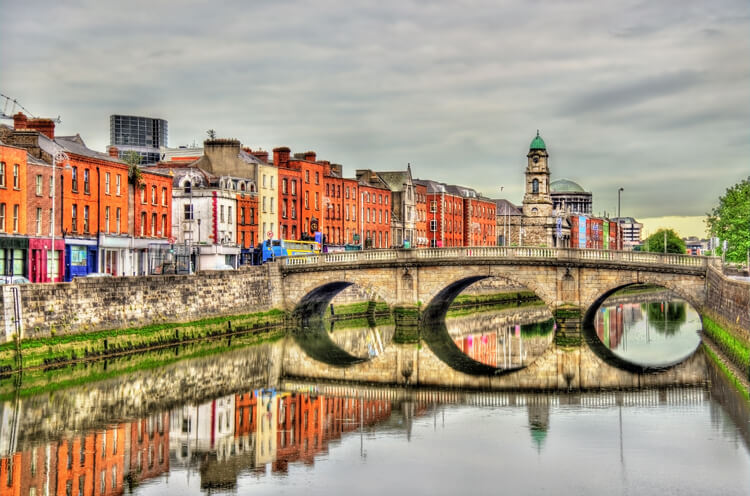 solo travel Dublin