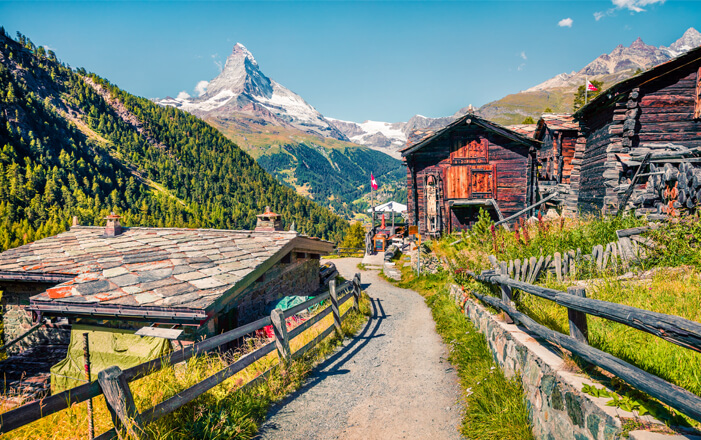 best place to solo travel Switzerland
